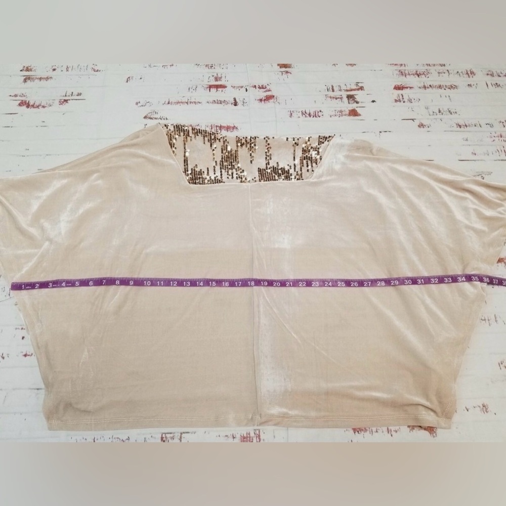 Andrew Marc New York One Size Open Front Lightweight Beige/Sequin Cardigan NWOT - Picture 5 of 11